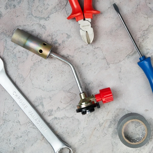 Газовая горелка-насадка Rexant GT-17 механическая с регулятором 12-0017 Газовая горелка-насадка Rexant GT-17 механическая с регулятором 12-0017