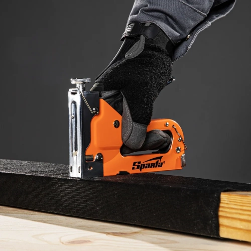 Мебельный регулируемый степлер SPARTA со скобами 200 шт., тип скобы 53, 4-14 мм 42002 фото 8 Мебельный регулируемый степлер SPARTA со скобами 200 шт., тип скобы 53, 4-14 мм 42002 фото 8