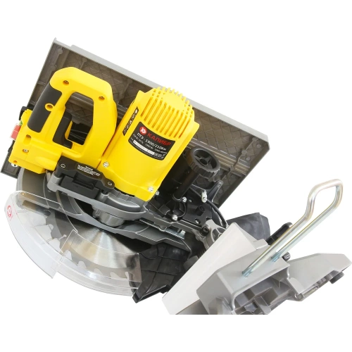 Торцевая электрическая пила Калибр Мастер ПТЭ-1900/210Км 00000078202 фото 3 Торцевая электрическая пила Калибр Мастер ПТЭ-1900/210Км 00000078202 фото 3
