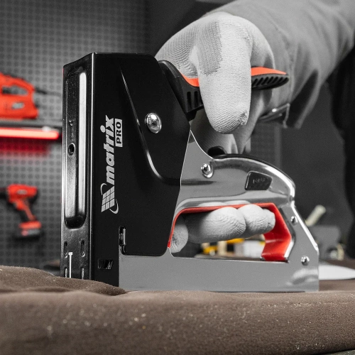 Мебельный стальной степлер MATRIX PRO тип 53 6-14 мм тип 300 14 мм тип 500 14 мм 40918 фото 8 Мебельный стальной степлер MATRIX PRO тип 53 6-14 мм тип 300 14 мм тип 500 14 мм 40918 фото 8