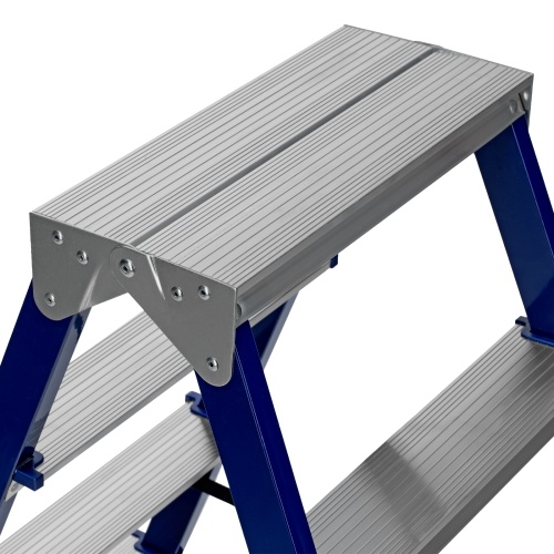 Стремянка двусторонняя 6 ступеней, стальная, Сибртех фото 6 Стремянка двусторонняя 6 ступеней, стальная, Сибртех фото 6