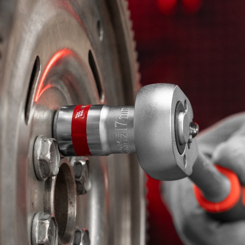 Головка торцевая, 17 мм, шестигранная, CrV, под квадрат 1/2, хромированная Matrix фото 8 Головка торцевая, 17 мм, шестигранная, CrV, под квадрат 1/2, хромированная Matrix фото 8