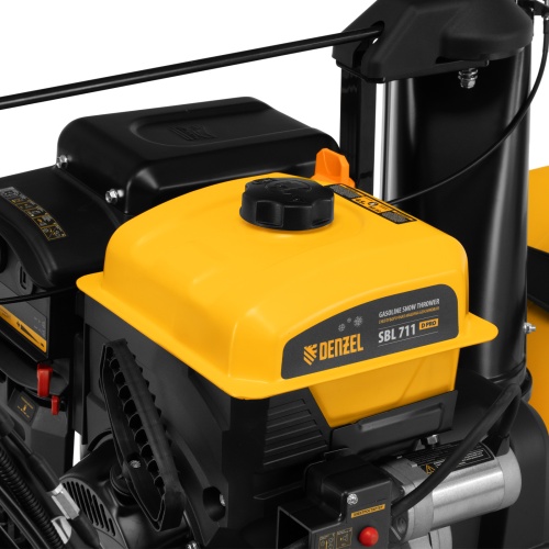 Бензиновая снегоуборочная машина SBL 711D PRO, 302cc, эл.старт, фара, обогрев, блок. дифф. Denzel фото 13 Бензиновая снегоуборочная машина SBL 711D PRO, 302cc, эл.старт, фара, обогрев, блок. дифф. Denzel фото 13