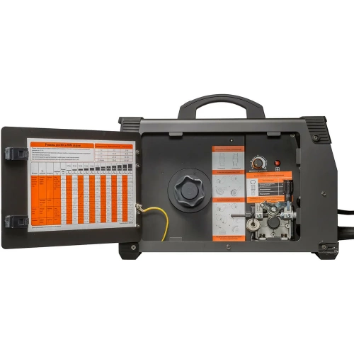 Сварочный инвертор Сварог MIG 200 REAL N24002N Black маска+краги 95883 фото 4 Сварочный инвертор Сварог MIG 200 REAL N24002N Black маска+краги 95883 фото 4