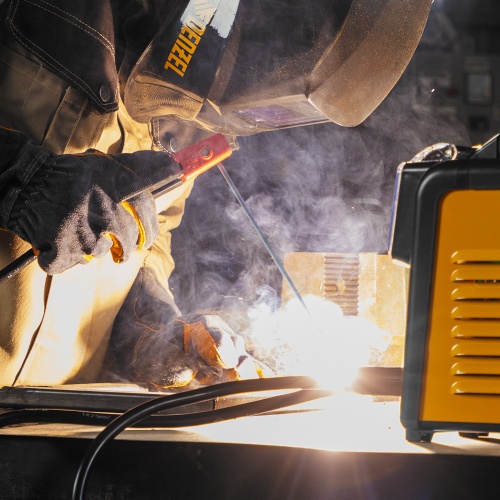 Аппарат инвертор. дуговой сварки SDM-220 Top, 220 А, ПВ 60% кейс Denzel фото 20