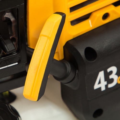 Триммер бензиновый DT 43, 43 см3, 2.5 л. с, неразъемная штанга, состоит из 2 частей Denzel фото 12