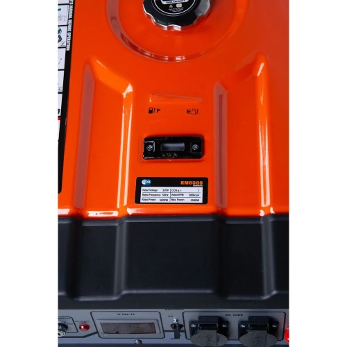 Бензиновый генератор TOR KM6500H 5,0кВт 220В 27л с электростартером и колесами 1018117 фото 5