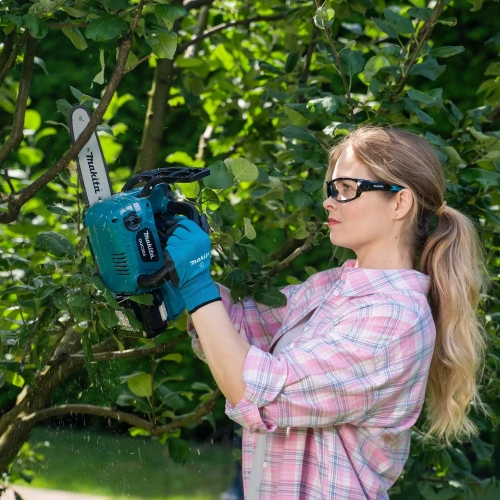 Пила цепная аккумуляторная Makita LXT DUC204RF фото 5 Пила цепная аккумуляторная Makita LXT DUC204RF фото 5
