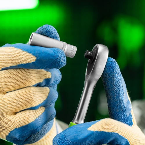 Ключ-трещотка 1/4", 45 зубьев, с быстрым сбросом, матовый хром Сибртех фото 9