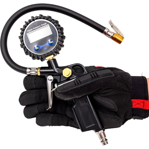 Пистолет для подкачки колес МАЯКАВТО с электронным манометром м032 фото 6 Пистолет для подкачки колес МАЯКАВТО с электронным манометром м032 фото 6