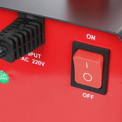 Сварочный аппарат P.I.T. IGBT 5.8кВт, 220А, ПВ-30, ММА 1.6-3.2мм, 190-250В, гор. старт PMI220-C2 фото 5 Сварочный аппарат P.I.T. IGBT 5.8кВт, 220А, ПВ-30, ММА 1.6-3.2мм, 190-250В, гор. старт PMI220-C2 фото 5