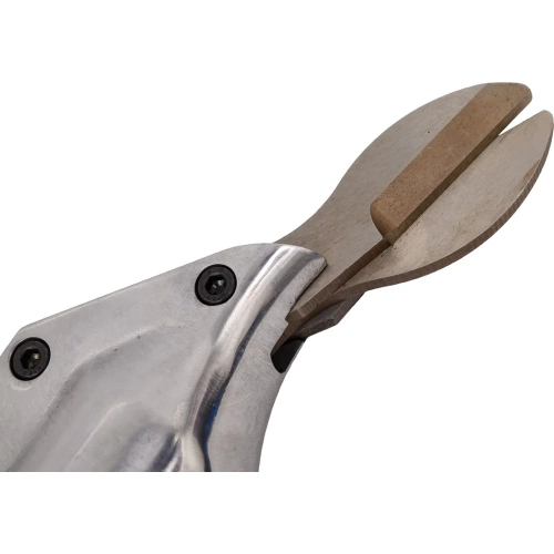 Пневмоножницы с пистолетной рукоятью NORDBERG 2200 ход/мин, сталь до 1.5 мм NP6113 фото 5 Пневмоножницы с пистолетной рукоятью NORDBERG 2200 ход/мин, сталь до 1.5 мм NP6113 фото 5