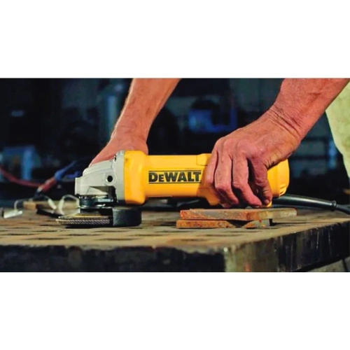 Угловая шлифмашина Dewalt DWE4217 DWE4217-QS фото 8 Угловая шлифмашина Dewalt DWE4217 DWE4217-QS фото 8