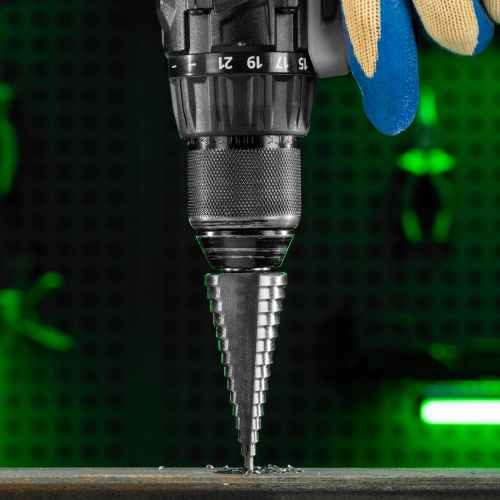 Сверло ступенчатое по металлу, 4-6-8-10-12-14-16-18-20-22-24-26-28-30-32 мм, 4241 Сибртех фото 8 Сверло ступенчатое по металлу, 4-6-8-10-12-14-16-18-20-22-24-26-28-30-32 мм, 4241 Сибртех фото 8