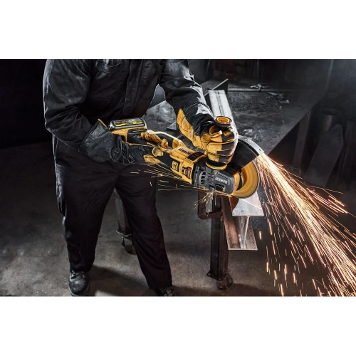 Аккумуляторная угловая шлифмашина Dewalt DCG460NK DCG460NK-XJ фото 7 Аккумуляторная угловая шлифмашина Dewalt DCG460NK DCG460NK-XJ фото 7