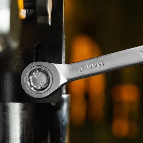 Ключ комбинированный трещоточный, 15 мм, CrV, матовый хром Denzel фото 8