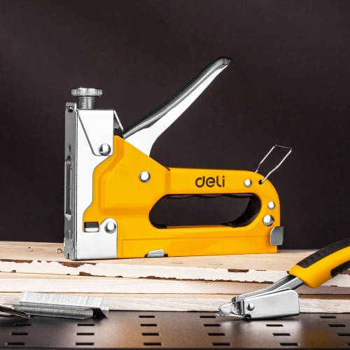 Строительный мебельный степлер DELI металлический с регулировкой + антистеплер DL238105 с набором скоб в кейсе (Тип «П» 4-14мм, «U» 10-12мм и «T» 10-14мм по 2000шт каждых) 98418 фото 7 Строительный мебельный степлер DELI металлический с регулировкой + антистеплер DL238105 с набором скоб в кейсе (Тип «П» 4-14мм, «U» 10-12мм и «T» 10-14мм по 2000шт каждых) 98418 фото 7