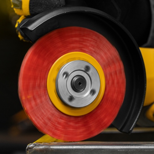 Щетка для УШМ, 100 мм, Плоская, нейлоновая щетина, посадка 22,2 мм Denzel фото 9 Щетка для УШМ, 100 мм, Плоская, нейлоновая щетина, посадка 22,2 мм Denzel фото 9