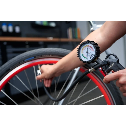 Пистолет для накачки шин HAZET с аналоговым манометром Vigor Equipment V6905 фото 6