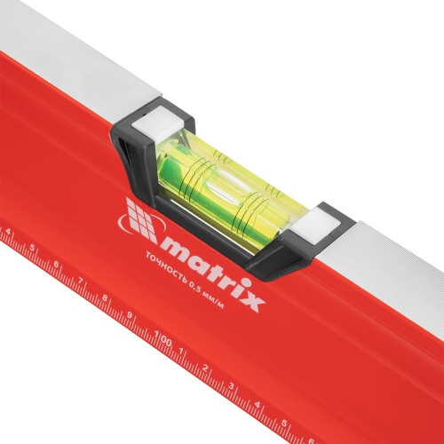 Уровень алюминиевый, магнит, фрезерованный, 3 глазка (1 зеркальный) двухкомпонентные рукоятки, 2000 мм Matrix фото 3