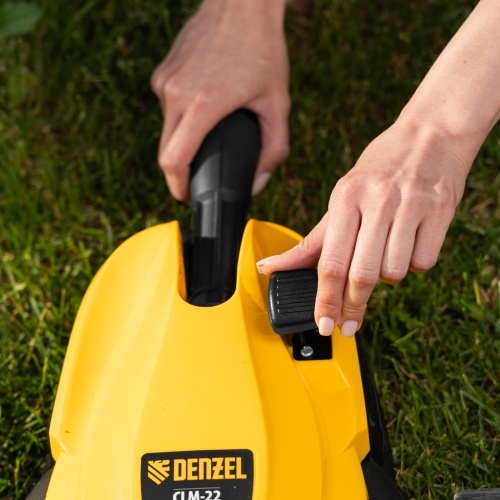 Портативная аккумуляторная газонокосилка CLM-22, Li-ion, 20В, 220 мм // Denzel фото 21