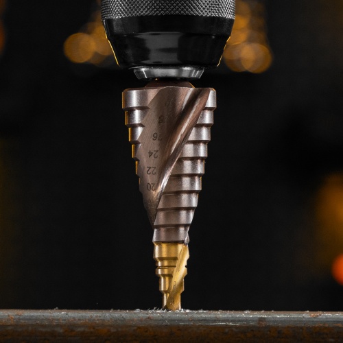 Сверло ступенчатое, 6-8-10-12-14-16-18-20-22-24-26-28-30мм, Р6М5К5, 6-гр. хвостовик Denzel фото 11