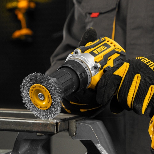 Щетка для дрели, 75 мм, Плоская, со шпилькой, нержавеющая витая проволока Denzel фото 9 Щетка для дрели, 75 мм, Плоская, со шпилькой, нержавеющая витая проволока Denzel фото 9