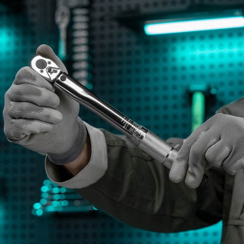 Ключ динамометрический, 5-24 Нм, 1/4, CrV, хромированная Stels фото 10 Ключ динамометрический, 5-24 Нм, 1/4, CrV, хромированная Stels фото 10