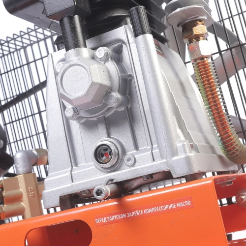 Компрессор бензиновый Patriot KGA 360 L50 - 360 л/мин, 10 бар, 50 л, 7 лс, быстросъем и «елочка» с вентилем 525102405 фото 6 Компрессор бензиновый Patriot KGA 360 L50 - 360 л/мин, 10 бар, 50 л, 7 лс, быстросъем и «елочка» с вентилем 525102405 фото 6