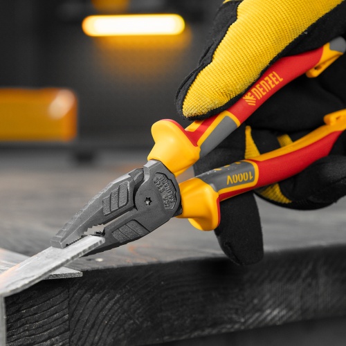 Плоскогубцы комбинированные, диэлектрические трехкомпонентные рукоятки до 1000 В, 180 мм Denzel фото 10