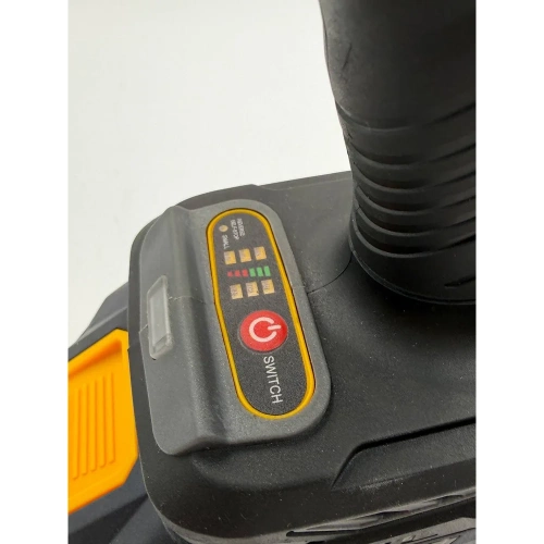 Гайковерт аккумуляторный бесщеточный BlackWeld 600N 4.5 Ah 150246 фото 8 Гайковерт аккумуляторный бесщеточный BlackWeld 600N 4.5 Ah 150246 фото 8