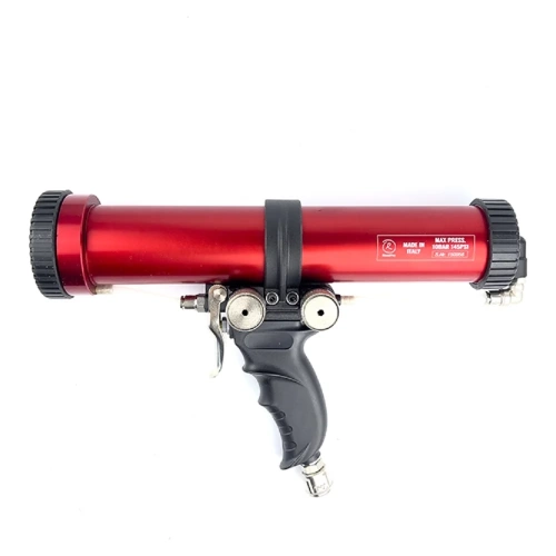 Пистолет для нанесения распыляемых герметиков RoxelPro в комплекте с насадками 592125