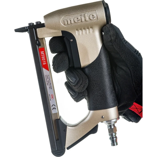 Скобозабивной обивочный пневмоинструмент MEITE MT8016 GBA33J00302 фото 11 Скобозабивной обивочный пневмоинструмент MEITE MT8016 GBA33J00302 фото 11