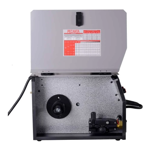 Сварочный полуавтомат Ресанта САИПА-24В/200А MIG/MAG 65/110 фото 6 Сварочный полуавтомат Ресанта САИПА-24В/200А MIG/MAG 65/110 фото 6