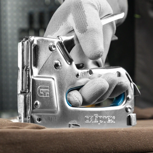 Мебельный степлер СИБРТЕХ металлический, регулируемый, тип скобы 53, 4-14 мм 40101 фото 8 Мебельный степлер СИБРТЕХ металлический, регулируемый, тип скобы 53, 4-14 мм 40101 фото 8