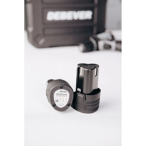 Дрель-шуруповерт аккумуляторная Debever бесщеточная, 45Nm, 19+3, 10мм, 12В; в компл. АКБ 1,5 а/ч; з/у 0,4 а/ч DBE-7311CKIT фото 9 Дрель-шуруповерт аккумуляторная Debever бесщеточная, 45Nm, 19+3, 10мм, 12В; в компл. АКБ 1,5 а/ч; з/у 0,4 а/ч DBE-7311CKIT фото 9