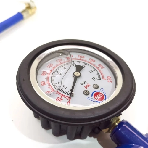 Пистолет для подкачки колес МАЯКАВТО с манометром (с жидкостью) м031 фото 4 Пистолет для подкачки колес МАЯКАВТО с манометром (с жидкостью) м031 фото 4