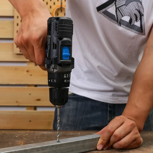 Ударная аккумуляторная дрель-шуруповерт DEKO GCD12DU SET4 в кейсе + оснастка 13 шт, 12В, 2x2.0Ач 063-4038 фото 7 Ударная аккумуляторная дрель-шуруповерт DEKO GCD12DU SET4 в кейсе + оснастка 13 шт, 12В, 2x2.0Ач 063-4038 фото 7