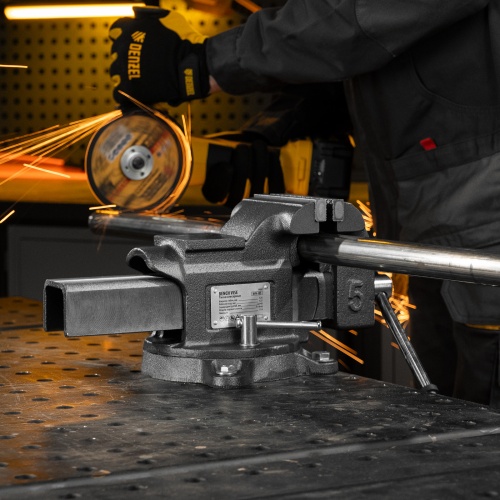 Тиски слесарные BVH-125, 125 мм, поворотные, стальная направляющая, с наковальней //Denzel фото 38