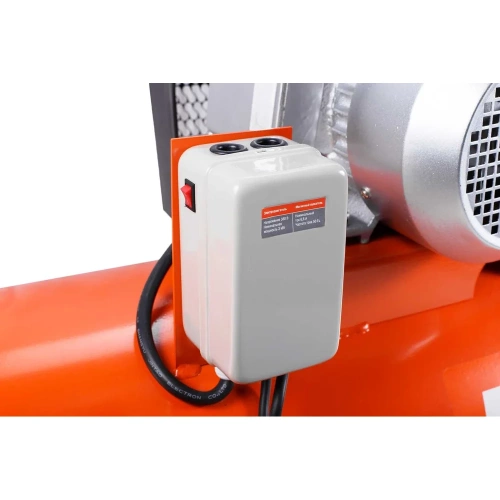 Масляный компрессор с ременным приводом Кратон AC-850-300-BDV 3 01 01 045 фото 6