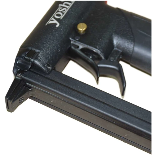 Пневматический скобозабивной пистолет Yoshi 8016A (тип A/80; длина скобы 4-16 мм) МБ000013052 фото 4