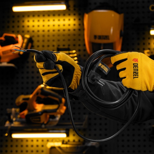 Шнур сетевой Energy Series, ПВС, 3 м, 3 x 1 мм, с неразборной вилкой, черный, Denzel фото 8