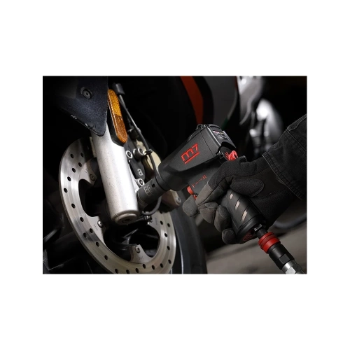 Пневматический ударный гайковерт MIGHTY SEVEN 1/2", 746 Нм NC-4130 фото 6 Пневматический ударный гайковерт MIGHTY SEVEN 1/2", 746 Нм NC-4130 фото 6