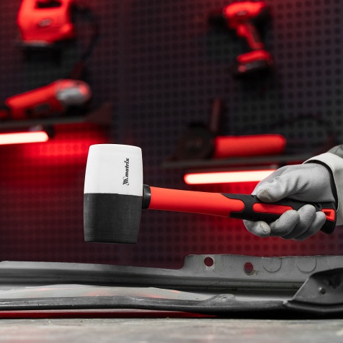 Киянка резиновая, 680 г, черно-белая резина, фибергласовая рукоятка Matrix фото 7