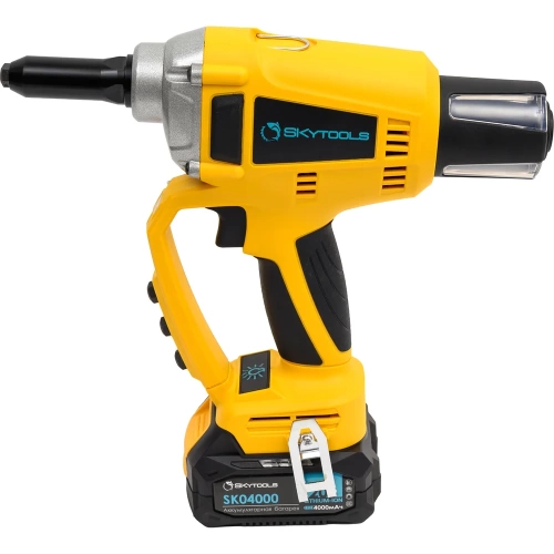 Аккумуляторный заклепочник для вытяжных заклепок Skytools 4.0 ач х 2 SK65 фото 6 Аккумуляторный заклепочник для вытяжных заклепок Skytools 4.0 ач х 2 SK65 фото 6