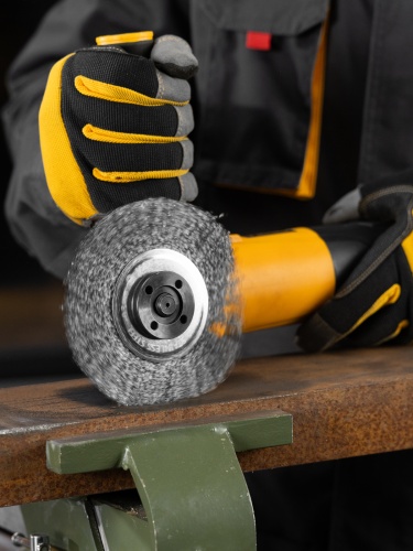 Щетка для УШМ, 125 мм, "Плоская", витая нержавеющая проволока 0.3 мм, посадка 22.2 мм Denzel фото 8 Щетка для УШМ, 125 мм, "Плоская", витая нержавеющая проволока 0.3 мм, посадка 22.2 мм Denzel фото 8