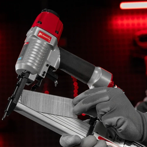 Пневматический нейлер-степлер с регулировкой глубины MATRIX 2 в 1 57428 фото 8