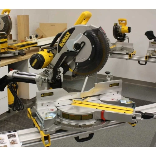 Торцовочная пила DEWALT DWS 780 фото 7