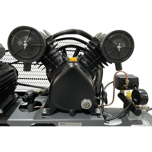 Поршневой компрессор KraftWell 420 л/мин, 10 бар, 100 л, 380В, сеть 380 В, произв-ть 420 л/мин, объем ресивера 100 л, в комплекте KRW-AC420-100L фото 3 Поршневой компрессор KraftWell 420 л/мин, 10 бар, 100 л, 380В, сеть 380 В, произв-ть 420 л/мин, объем ресивера 100 л, в комплекте KRW-AC420-100L фото 3