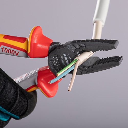 Плоскогубцы комбинированные, диэлектрические трехкомпонентные рукоятки до 1000 В, 180 мм Gross фото 6